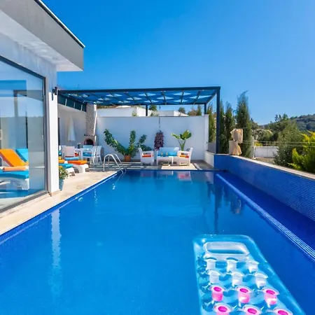 Uzumlu Village 2 Bedroom 1122 فيلة كالكان