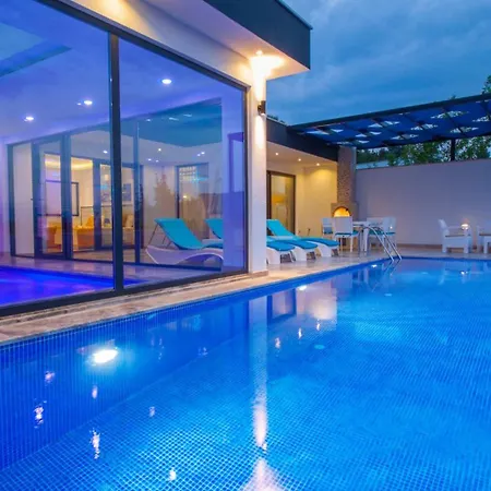Uzumlu Village 2 Bedroom 1122 فيلة كالكان